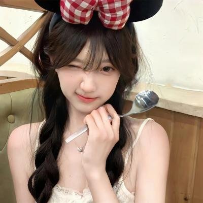 保镖之翡翠娃娃